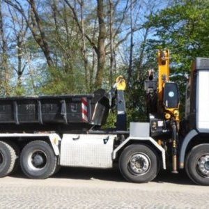foto 8x4 Mercedes 3246 + Effer (2020)