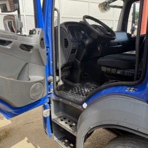 foto EUR6 4x2 Flatbed MB 16t