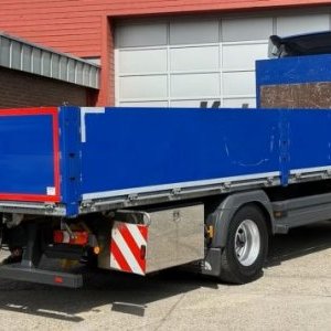 foto EUR6 4x2 Flatbed MB 16t