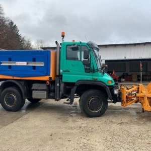 foto MB Unimog U 500 Winter maintenance