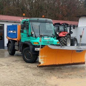 foto MB Unimog U 500 Winter maintenance
