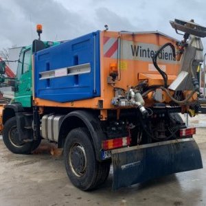 foto MB Unimog U 500 Winter maintenance