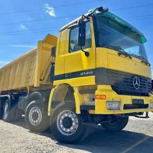foto 8x8 MB 4148 wywrotka Mercedes Actros 44/32t bordmatik 132t zestaw 88t pryczep