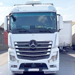 foto EUR6 zagiel 15.5m mega (7.74+7.74m) lowdeck MB 1824 +10t 1os pryczepa SVAN souprava Mercedes 44t